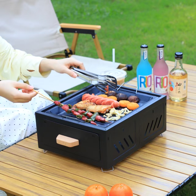 شواية فحم محمولة مربعة الشكل ل - مراجعة Camping Cooking Grill وسعره