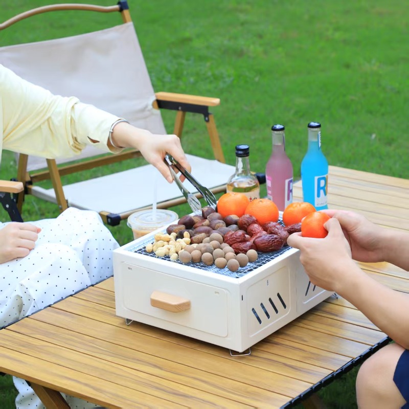 شواية فحم محمولة مربعة الشكل ل - مراجعة Camping Cooking Grill وسعره