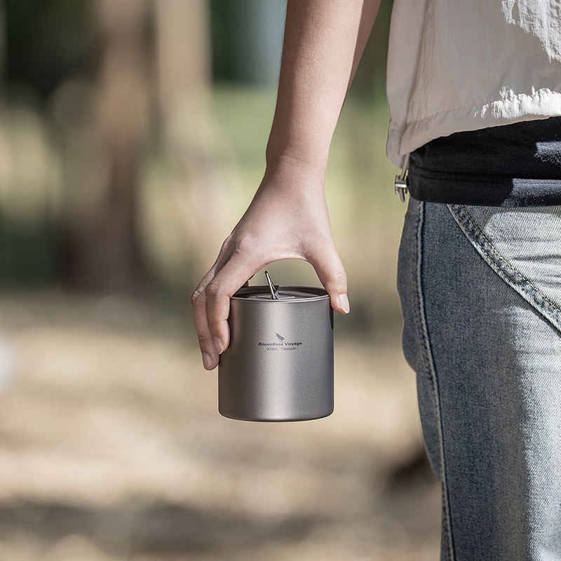 أكواب بلا حدود من التيتانيوم ذ - مراجعة Mess Kit Titanium وسعره