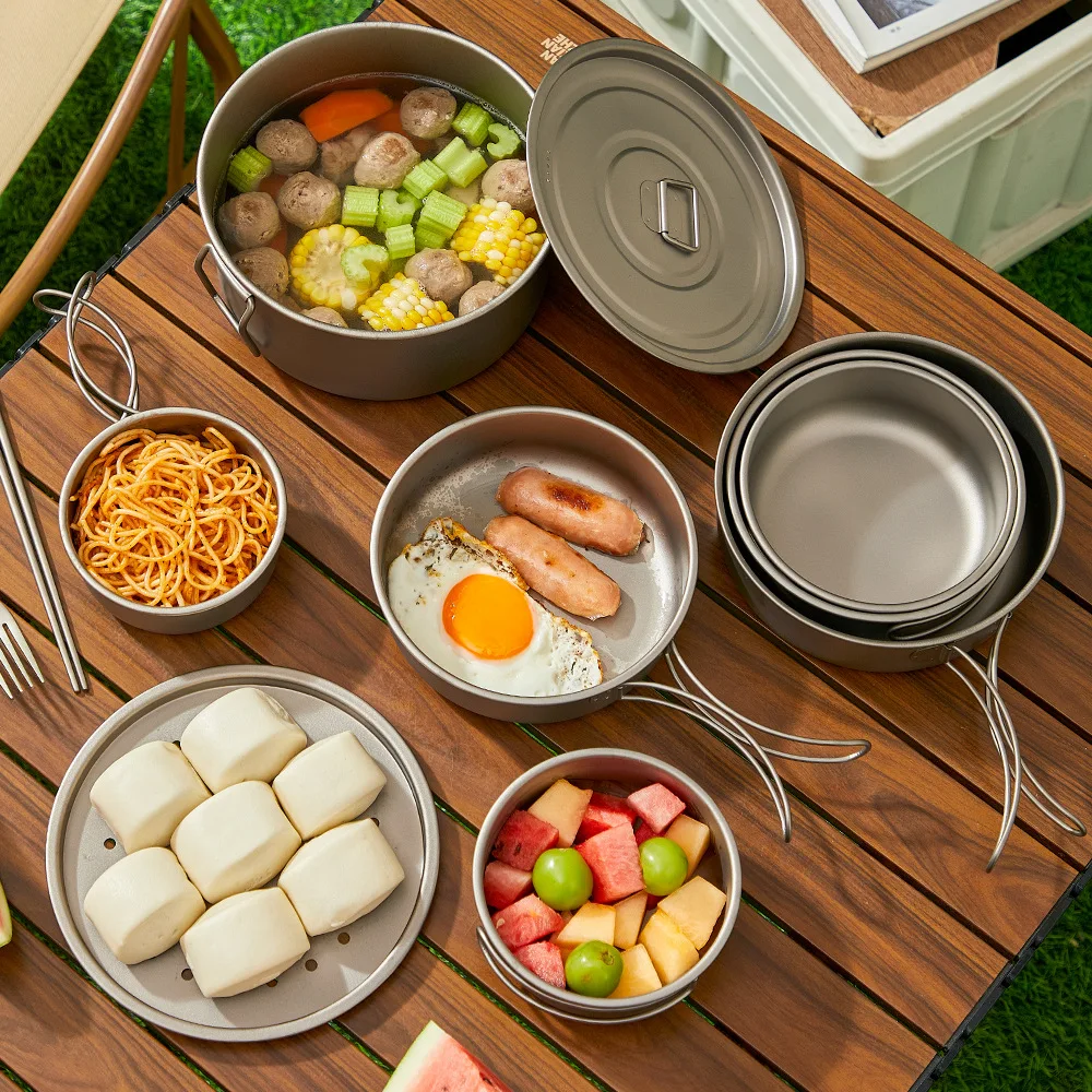 التيتانيوم في الهواء الطلق وعا - مراجعة Mess Kit Titanium وسعره